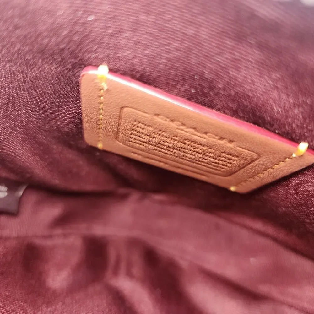NWT Coach CAA99 Heart Crossbody Bag With Petite Bow Print Black Multi